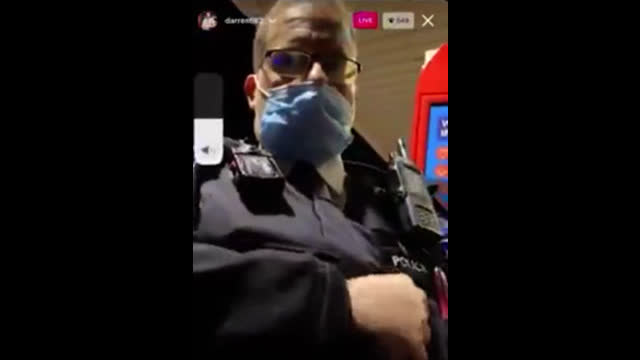 Police Harass Man for Not Wearing a Mask!
