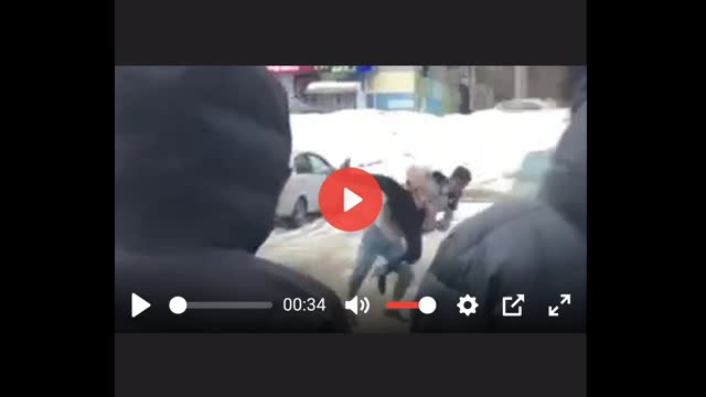 Even undertrained orange-haired guy can easily fuck up cave nigger if he is Slav