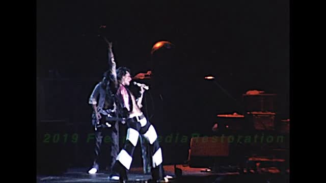 VAN HALEN ~ 9/22/1978 ~ FRESNO ~ {The No-soy Zone . . .}