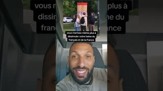 Ils ont arraché les affiches en hommage à Philippine...?