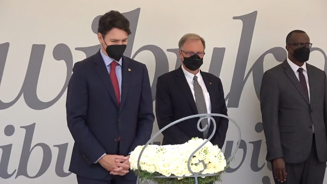 Trudeau visits Rwandan Genocide Memorial