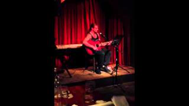 Jake Drake singing Old Number 7 at Hopmunk in Sonoma Ca