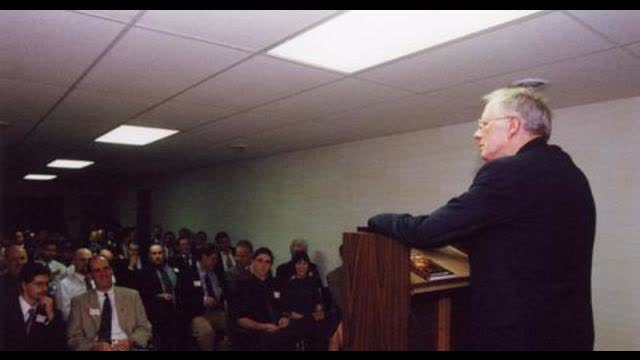 Thinking about a White Future/Si queremos sobrevivir debemos unirnos (Willian Pierce)